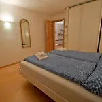 Apartamento Lora, La Emeline