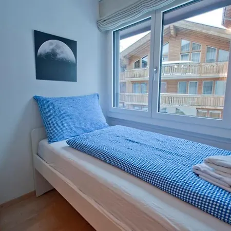 Lora, La Emeline Zermatt