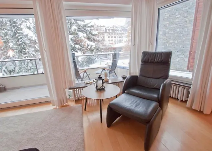 Lora, La Emeline Apartment Zermatt