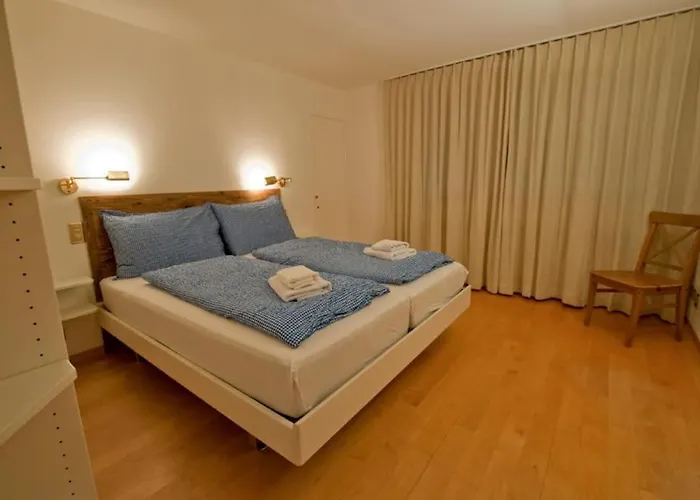 Lora, La Emeline 체르마트