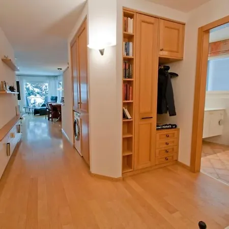 Lora, La Emeline Appartement *